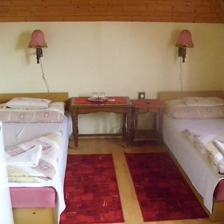Maison d'hôtes An-di Vendeghaz *